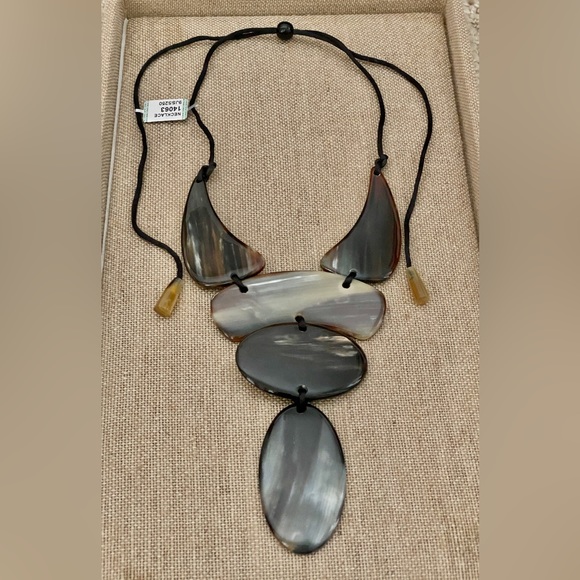 $285 NEW Natural Buffalo Horn Statement Necklace ~ Boho Chic!🌺 - Picture 2 of 5